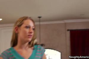 被客人玩得站不起来h男男