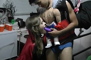 人人干美女操美女