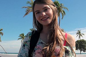 男生把鸡鸡捅进女生屁股里